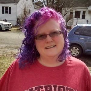 Meet your Posher, Hilary